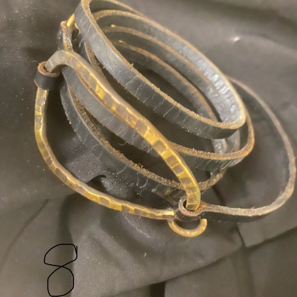 Bracelets - Picture 6 of 15
